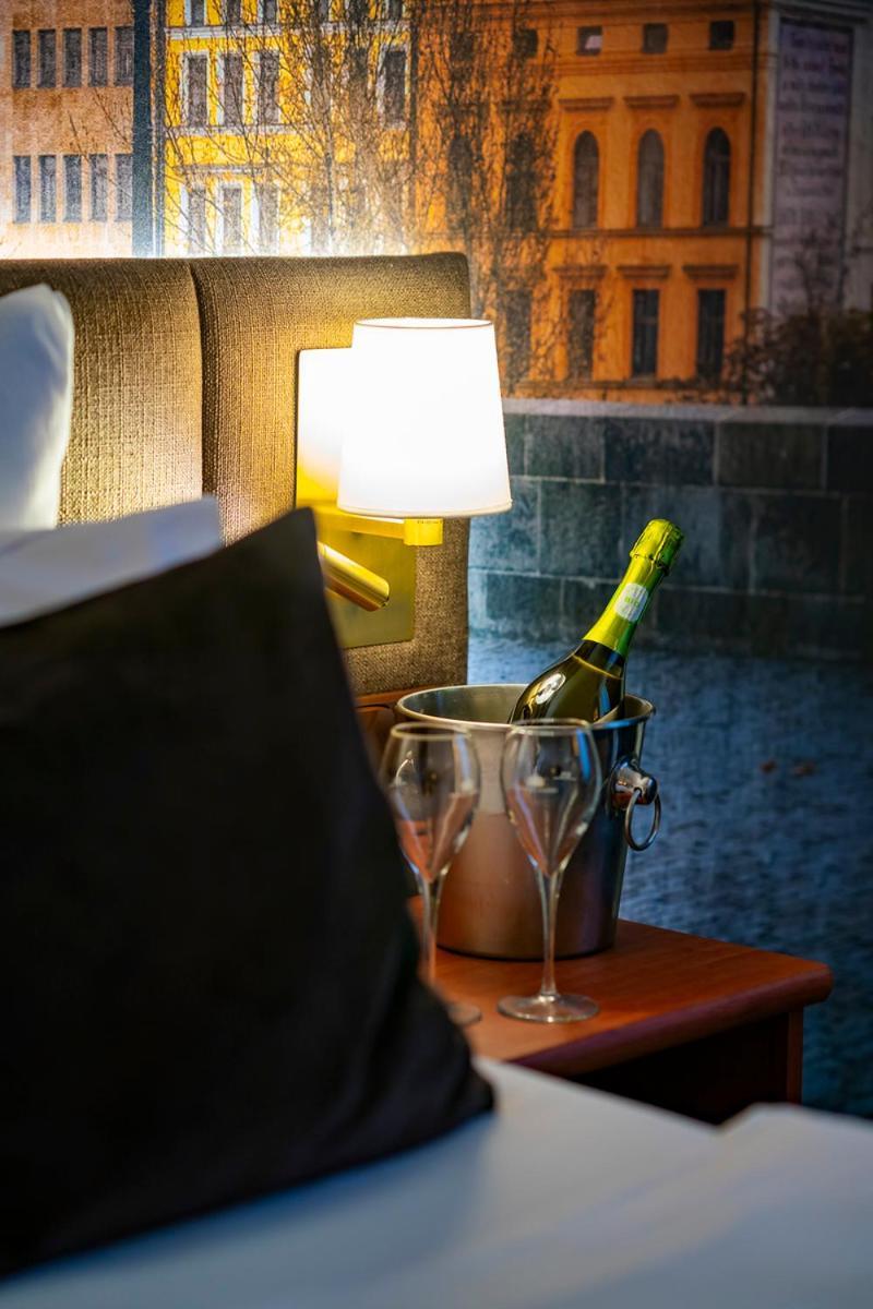 Plaza Prague Hotel - Czech Leading Hotels Ngoại thất bức ảnh